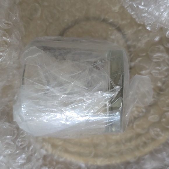 Enchanted Golden leaves votive hurricane from partylite - Picture 6 of 9